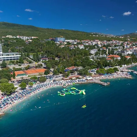 Apartman Apartments With Parking Space Dramalj, Crikvenica - 5576 Dramalj